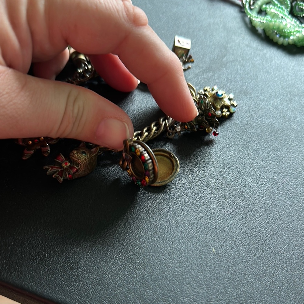Sweet Romance Christmas Carol Charm Bracelet Charming Charms - Picture 4 of 11